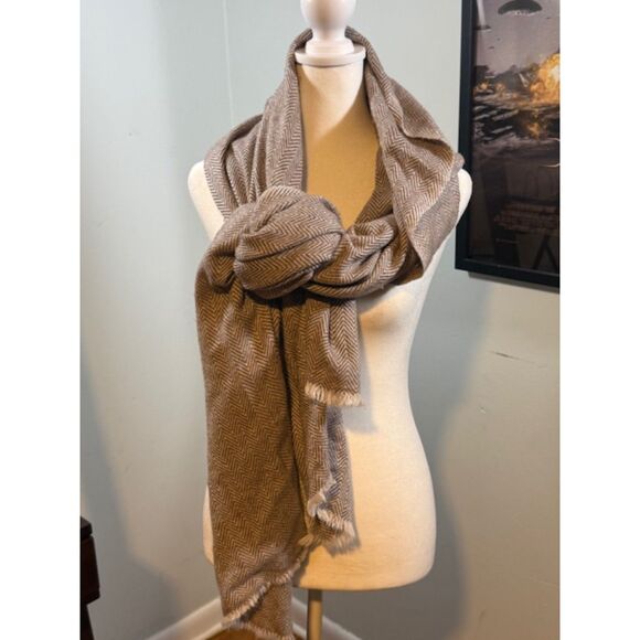 100% Cashmere Herringbone Scarf Brown Cream 78x25 Old Money Cabincore - Picture 6 of 6